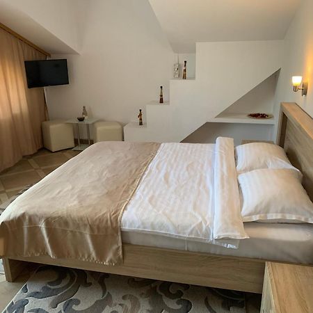 シナヤ Casa Cristianヴィラ エクステリア 写真