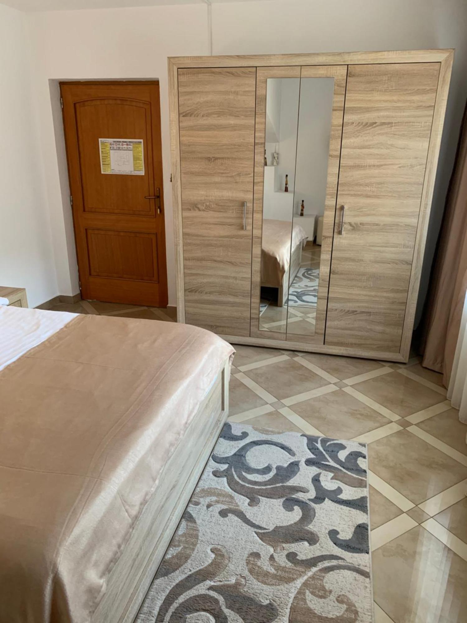 シナヤ Casa Cristianヴィラ エクステリア 写真