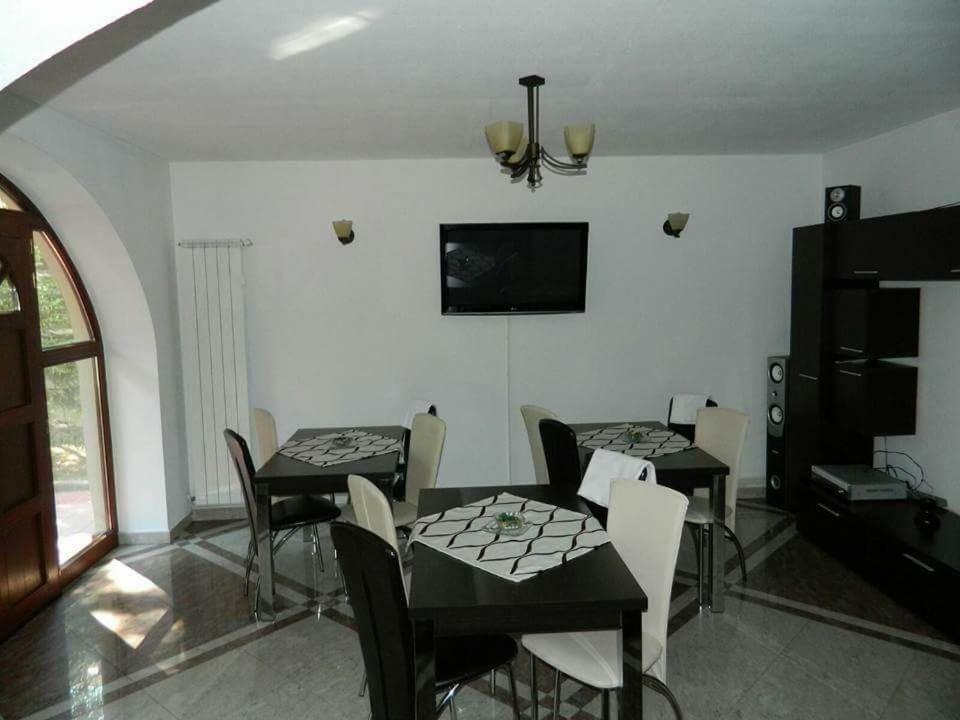 シナヤ Casa Cristianヴィラ エクステリア 写真